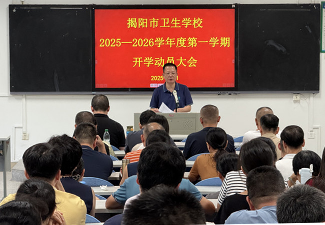 1756694088417785.jpg 谢校_副本.jpg